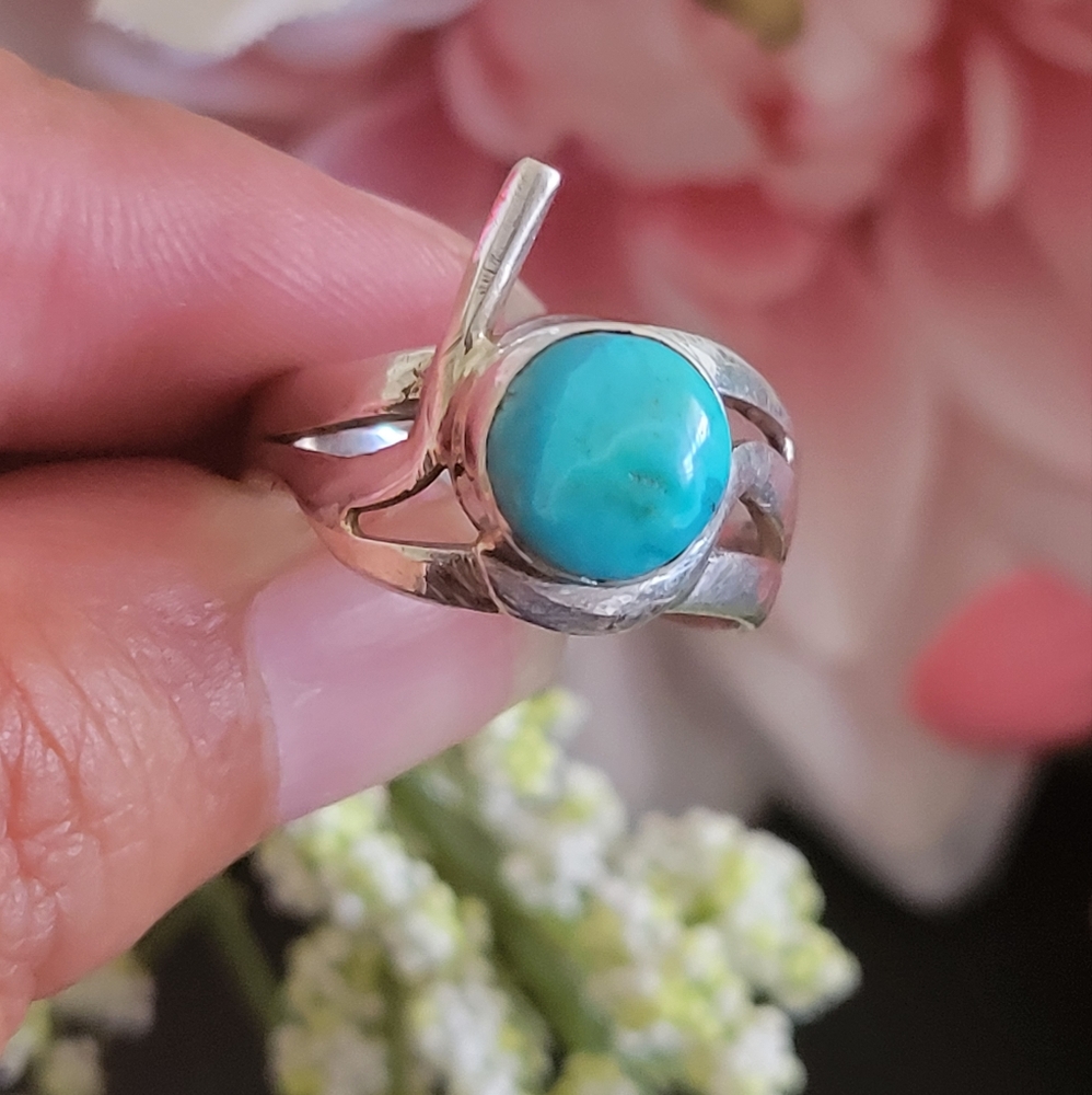 Handmade 925 sterling silver & turquoise ring size 8